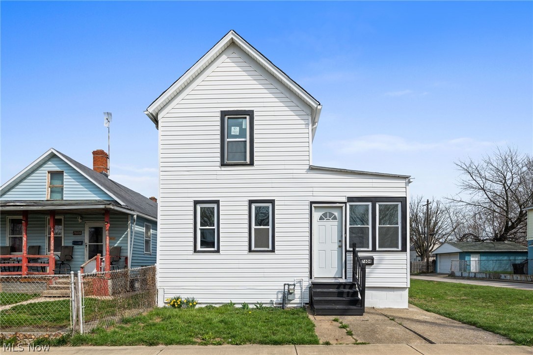 7604 Dudley Avenue Cleveland OH 44102
