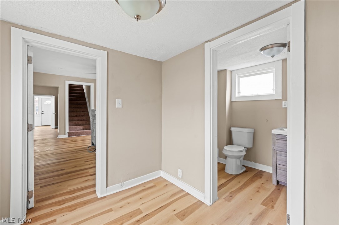 7604 Dudley Avenue Cleveland OH 44102