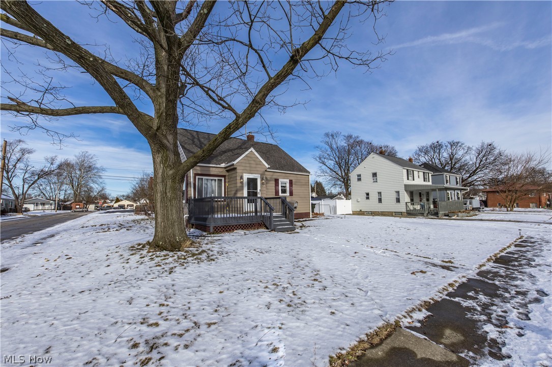 33 Pierce Avenue Cuyahoga Falls OH 44221