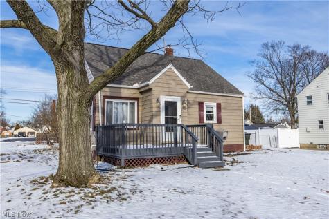 33 Pierce Avenue Cuyahoga Falls OH 44221