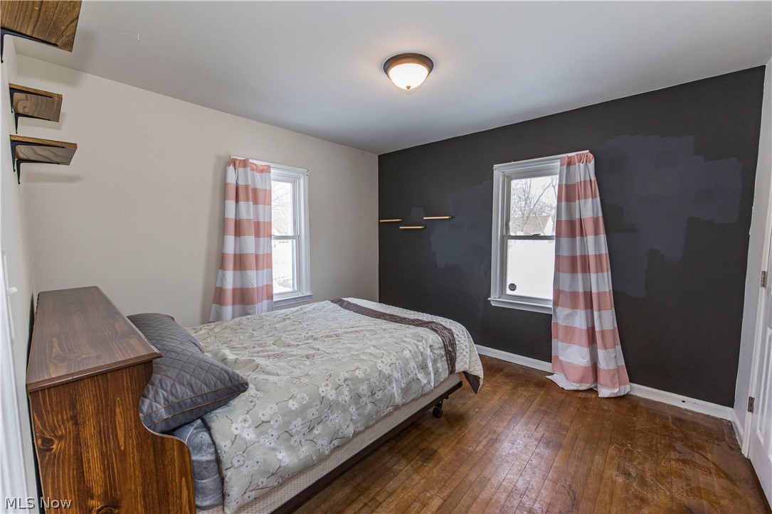 33 Pierce Avenue Cuyahoga Falls OH 44221