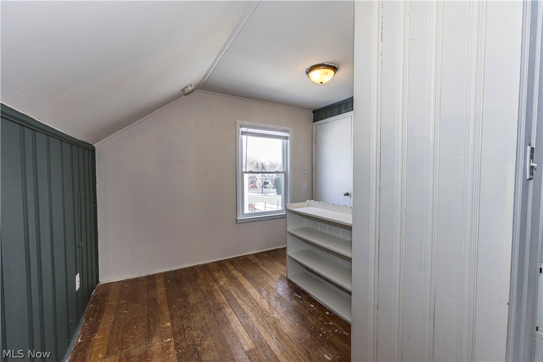 33 Pierce Avenue Cuyahoga Falls OH 44221