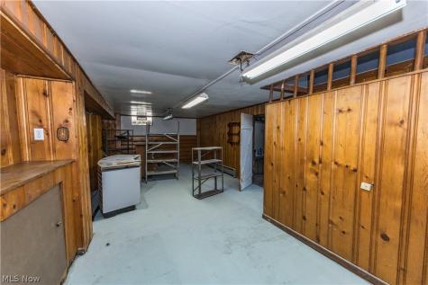 33 Pierce Avenue Cuyahoga Falls OH 44221