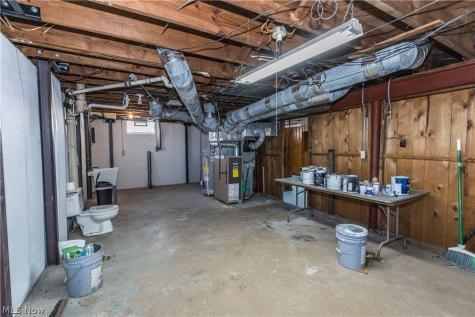 33 Pierce Avenue Cuyahoga Falls OH 44221