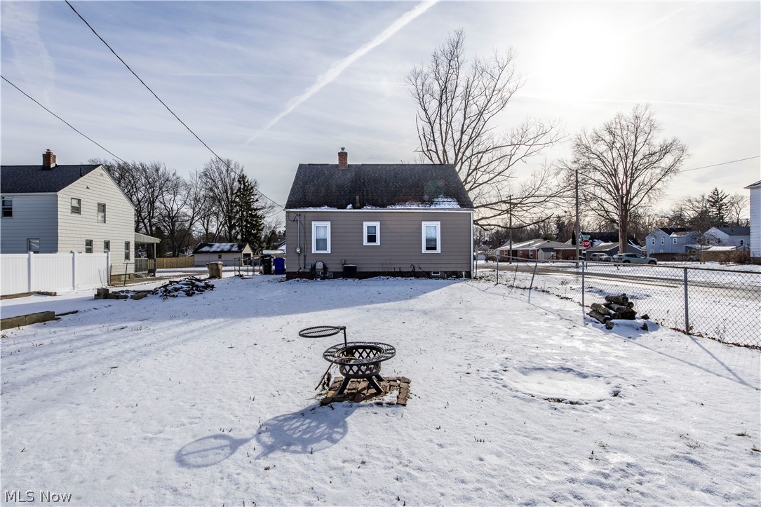 33 Pierce Avenue Cuyahoga Falls OH 44221
