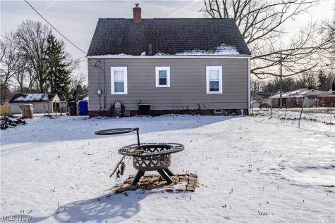 33 Pierce Avenue Cuyahoga Falls OH 44221