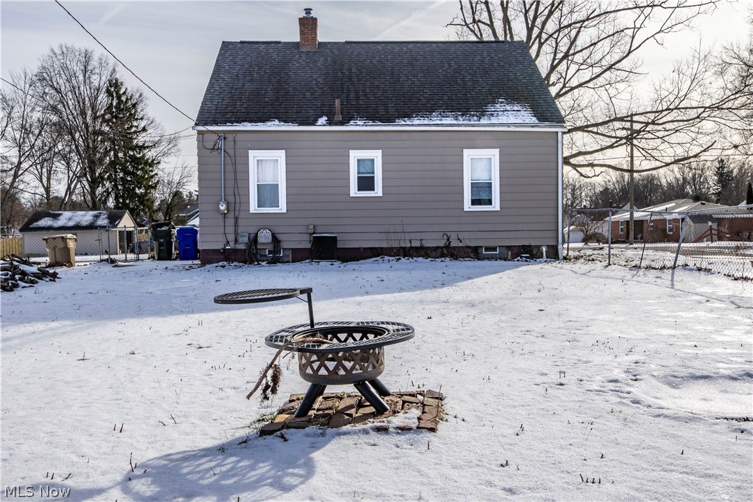 33 Pierce Avenue Cuyahoga Falls OH 44221