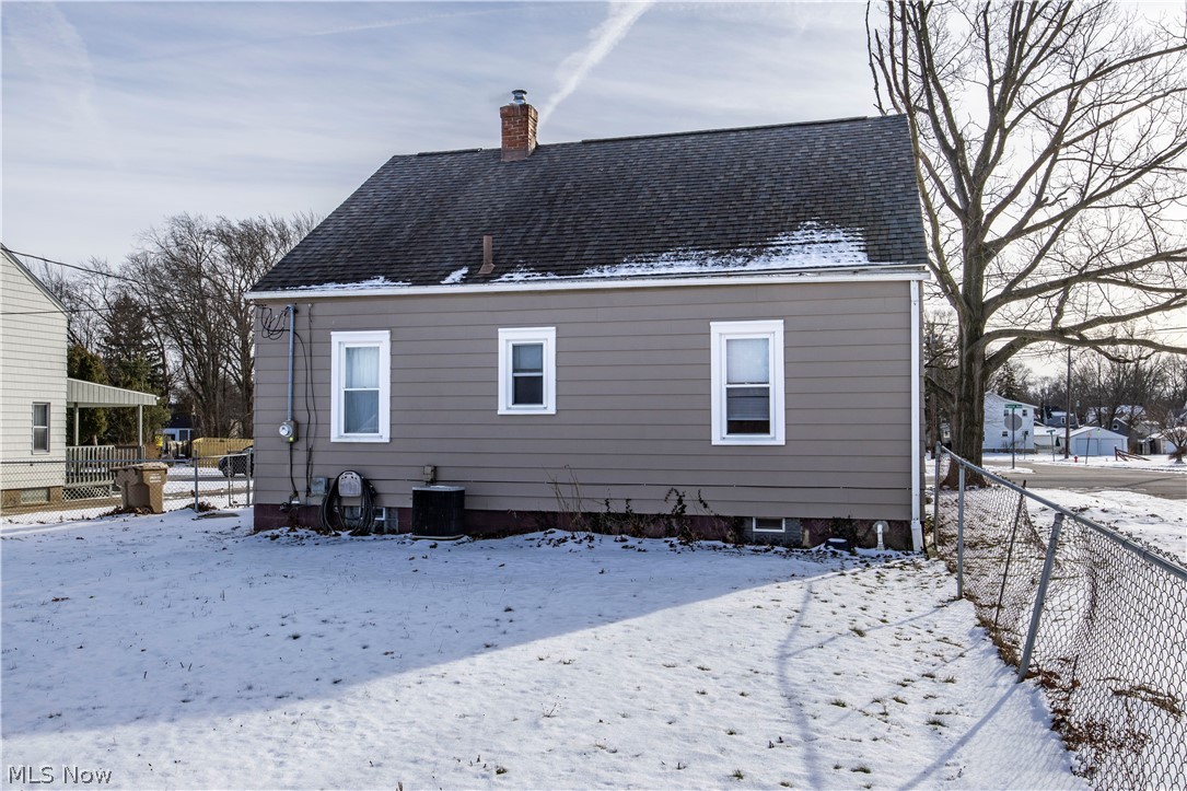 33 Pierce Avenue Cuyahoga Falls OH 44221