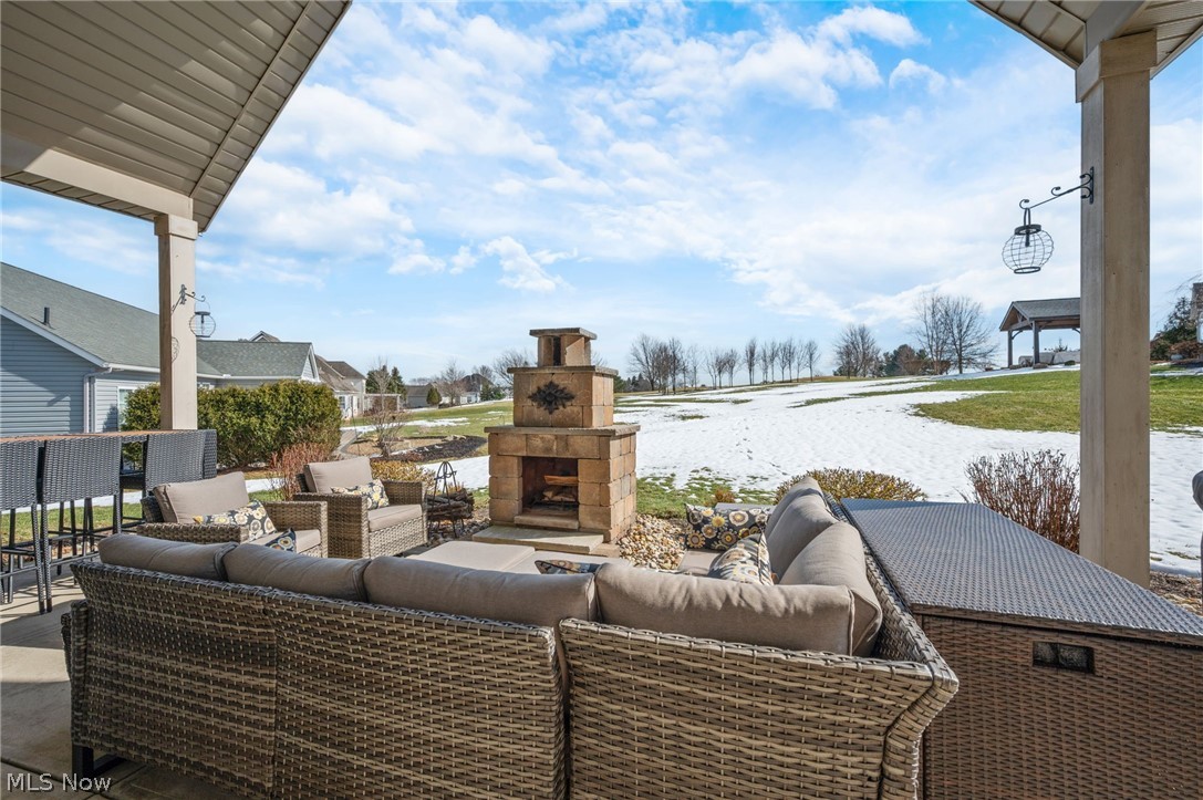 6199 Highland Green Drive Medina OH 44256