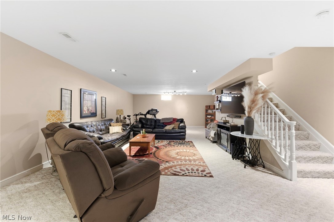 6199 Highland Green Drive Medina OH 44256