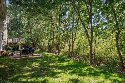 1138 Oxford Circle Akron OH 44312