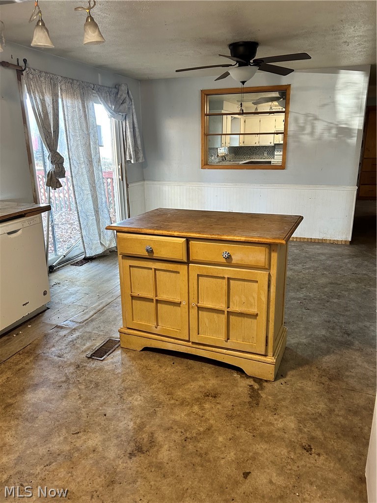14154 Bellridge Avenue SW Navarre OH 44662
