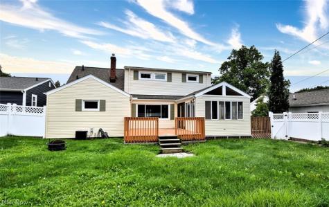 4949 Emmet Road Lyndhurst OH 44124