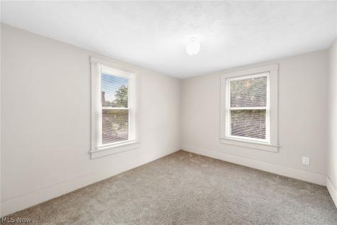 2337 22nd Street SW Akron OH 44314