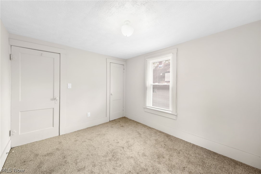 2337 22nd Street SW Akron OH 44314
