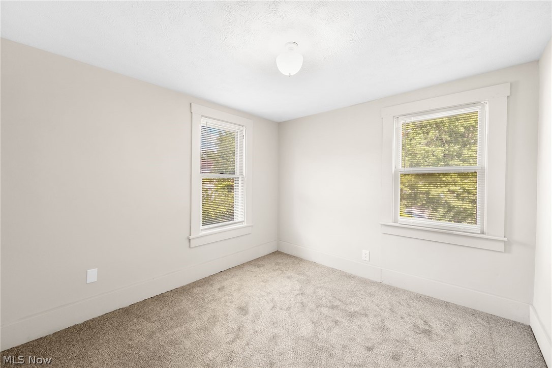 2337 22nd Street SW Akron OH 44314