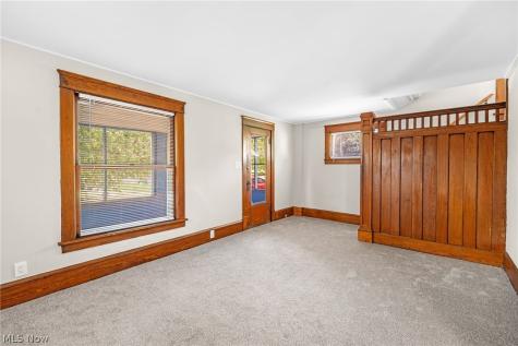 2337 22nd Street SW Akron OH 44314