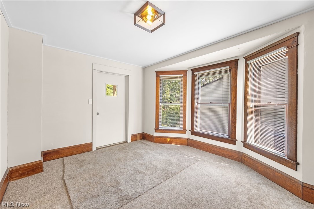 2337 22nd Street SW Akron OH 44314