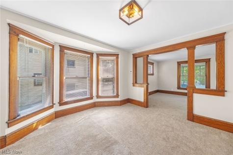 2337 22nd Street SW Akron OH 44314