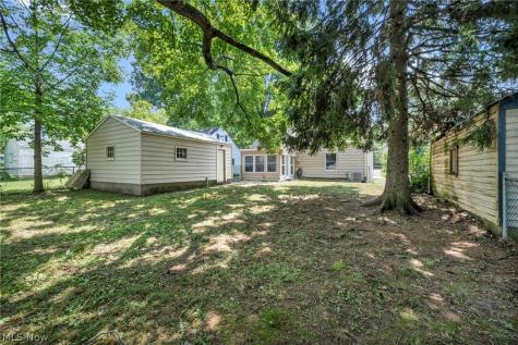 377 Morrison Avenue Cuyahoga Falls OH 44221