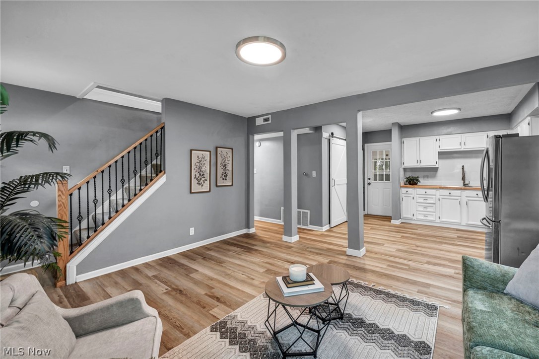 377 Morrison Avenue Cuyahoga Falls OH 44221