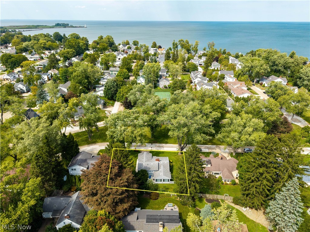814 Mohawk Drive Huron OH 44839
