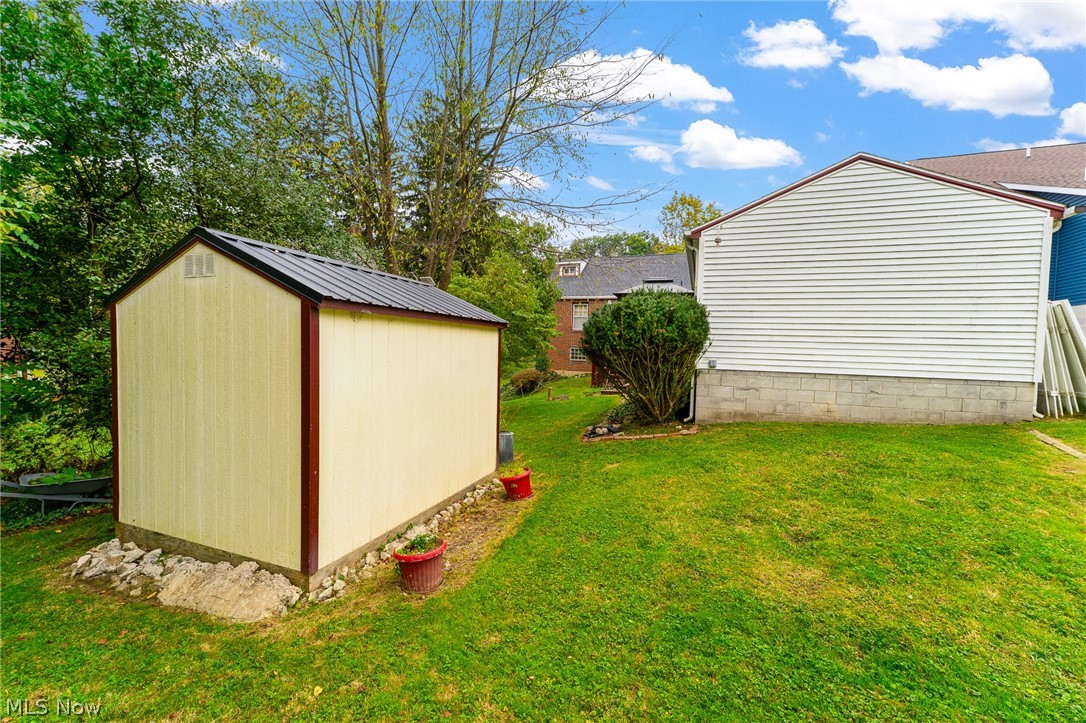 977 Winona Drive Youngstown OH 44511