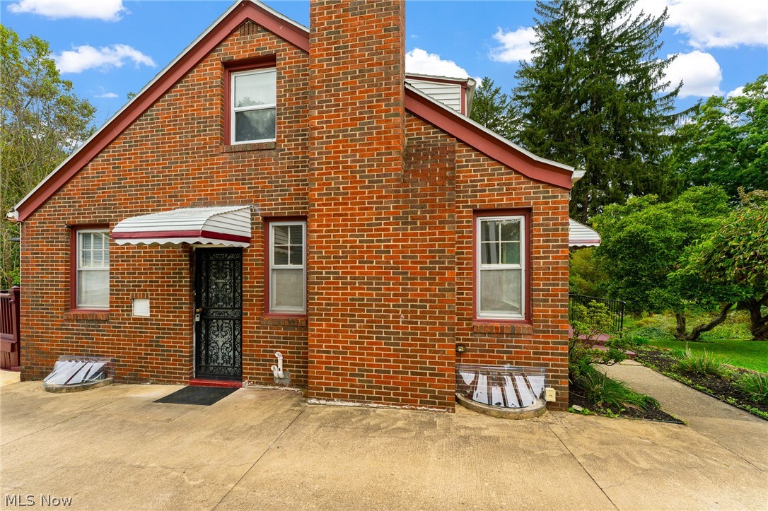 977 Winona Drive Youngstown OH 44511