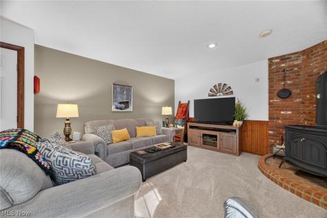 16731 Claridon Troy Road Burton OH 44021