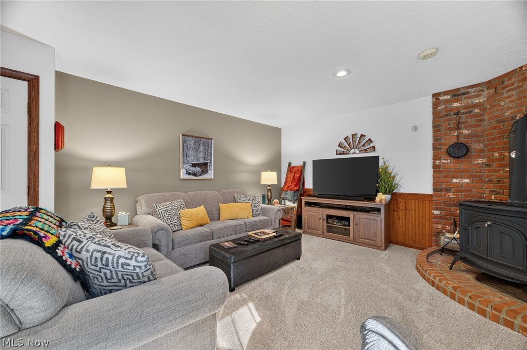 16731 Claridon Troy Road Burton OH 44021