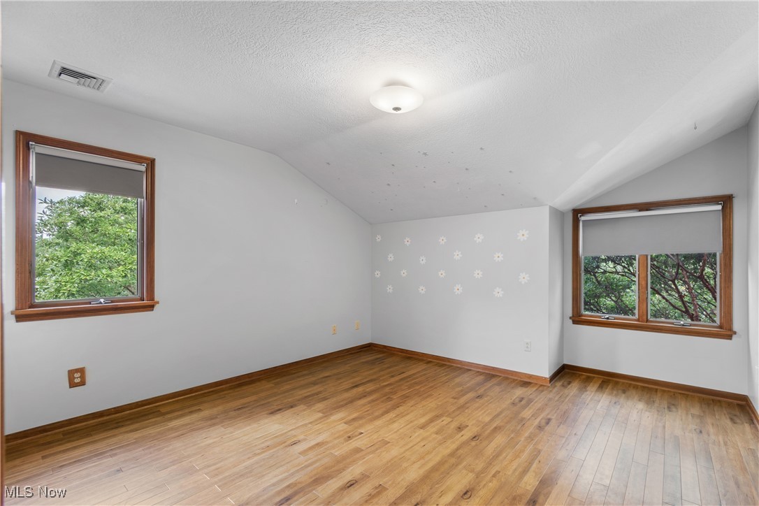 2317 Raintree Street NE Canton OH 44705