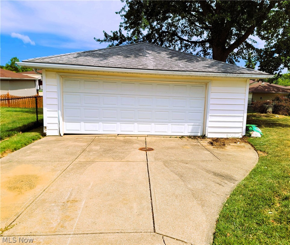 1612 Green Acres Drive Parma OH 44134