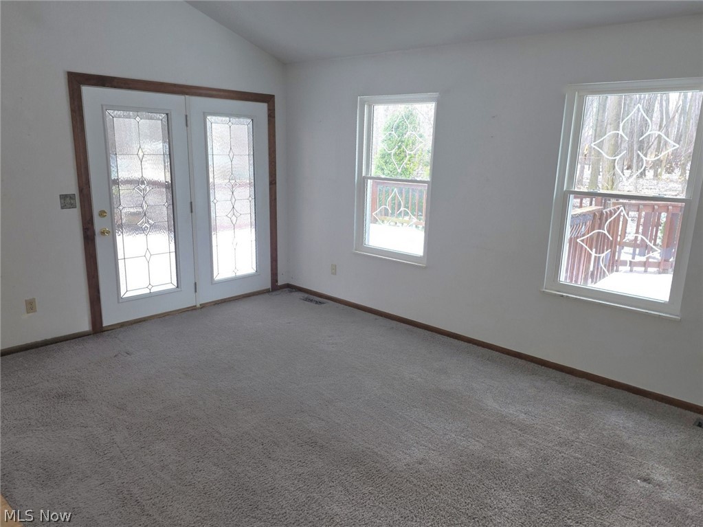 38450 Crossbrook Avenue Willoughby OH 44094