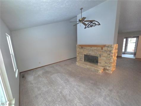 38450 Crossbrook Avenue Willoughby OH 44094