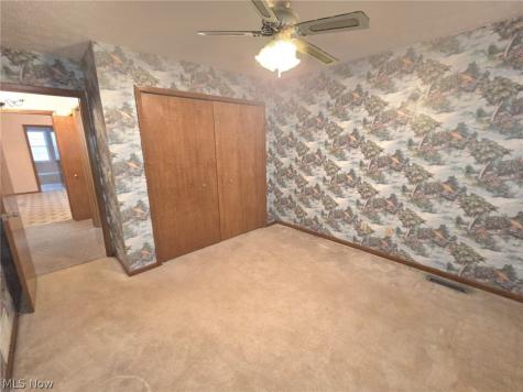 38450 Crossbrook Avenue Willoughby OH 44094