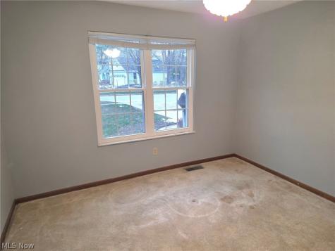 38450 Crossbrook Avenue Willoughby OH 44094