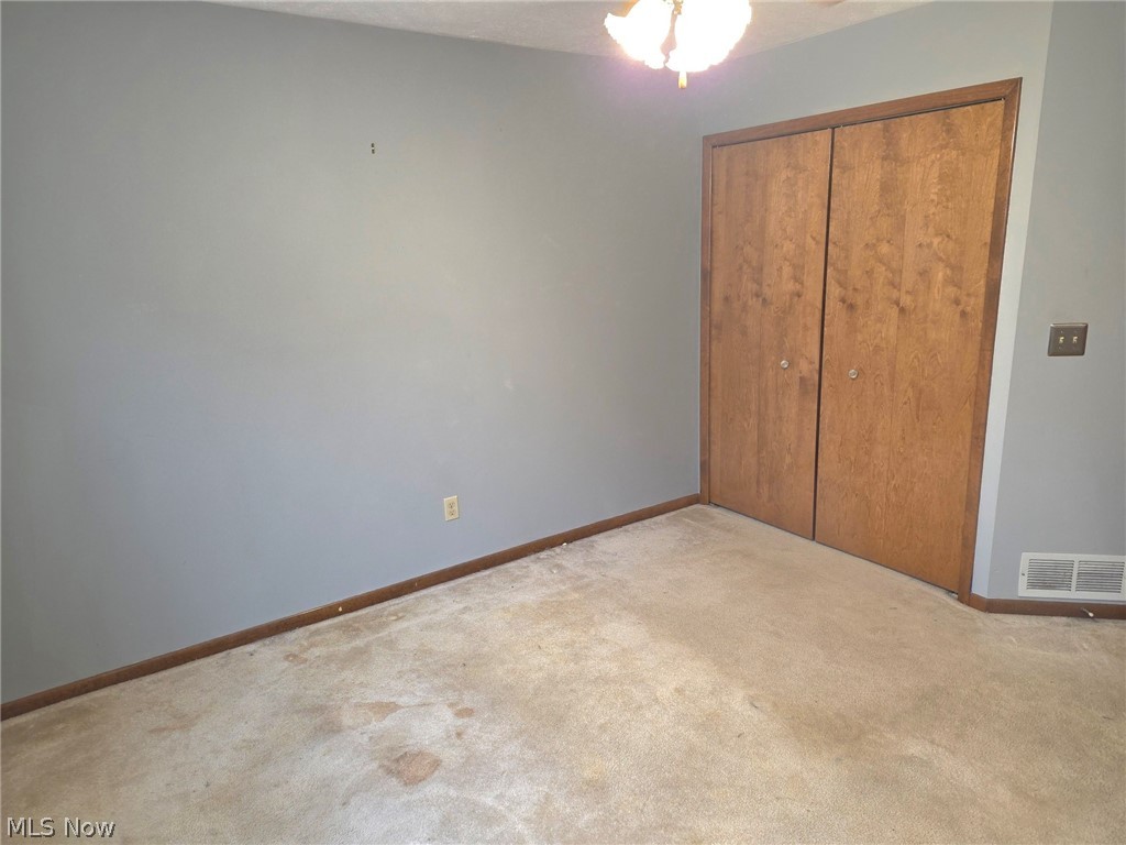 38450 Crossbrook Avenue Willoughby OH 44094