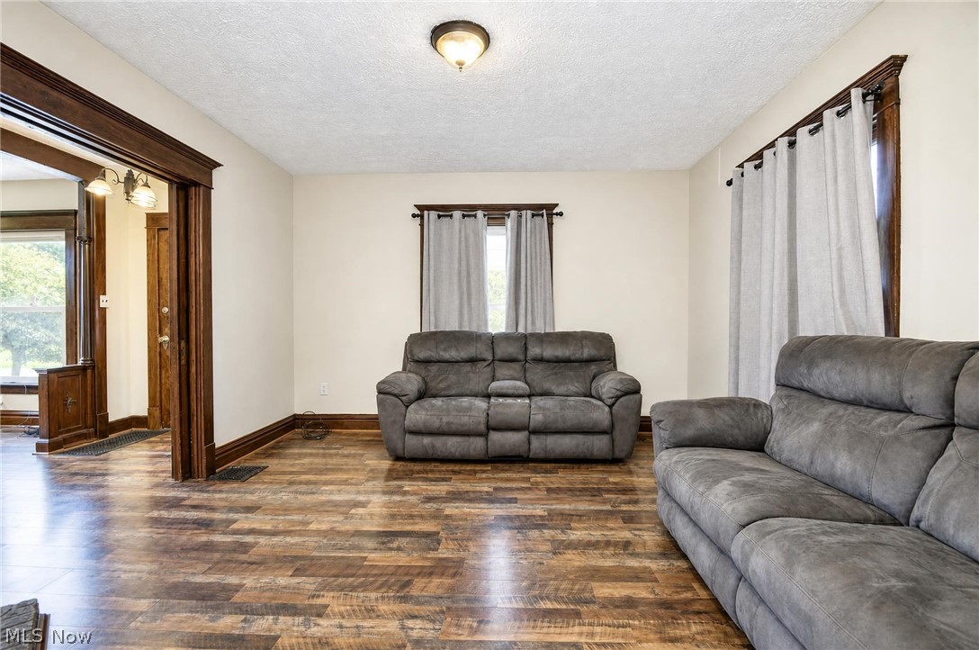 679 Main Street Conneaut OH 44030
