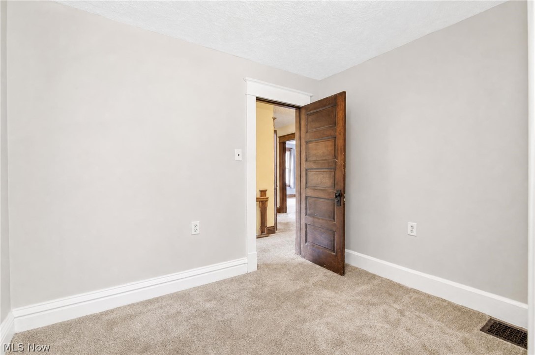 679 Main Street Conneaut OH 44030