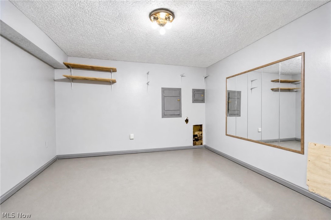 679 Main Street Conneaut OH 44030