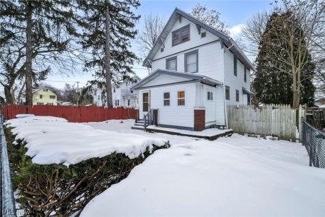 960 Whittier Avenue Akron OH 44320
