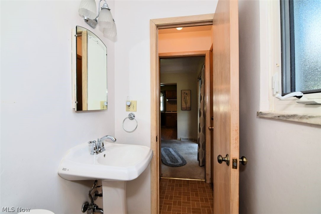 3000 W Sprague Road Parma OH 44134