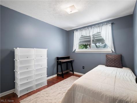 4402 Valleyside Road Cleveland OH 44135