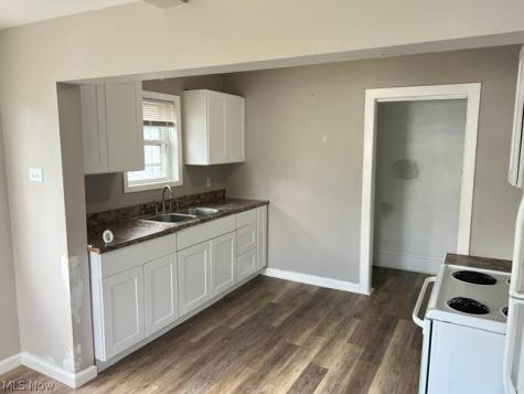 481 N Firestone Boulevard Akron OH 44301