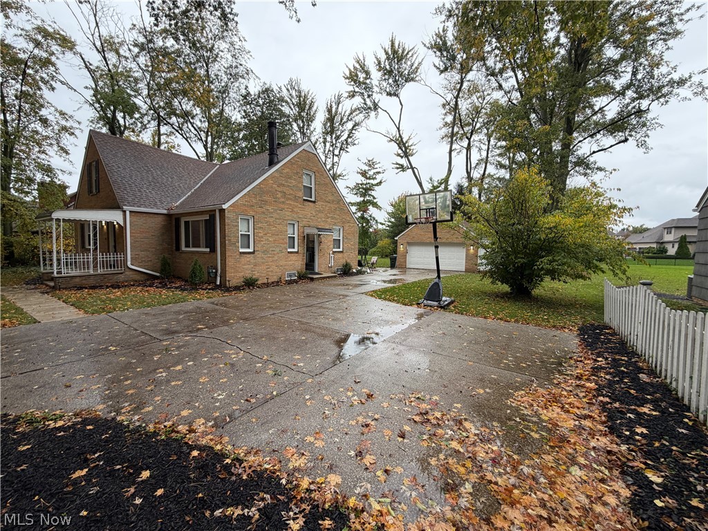 3070 Bradley Road Westlake OH 44145