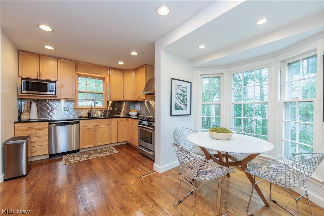 2643 Kerwick Road University Heights OH 44118