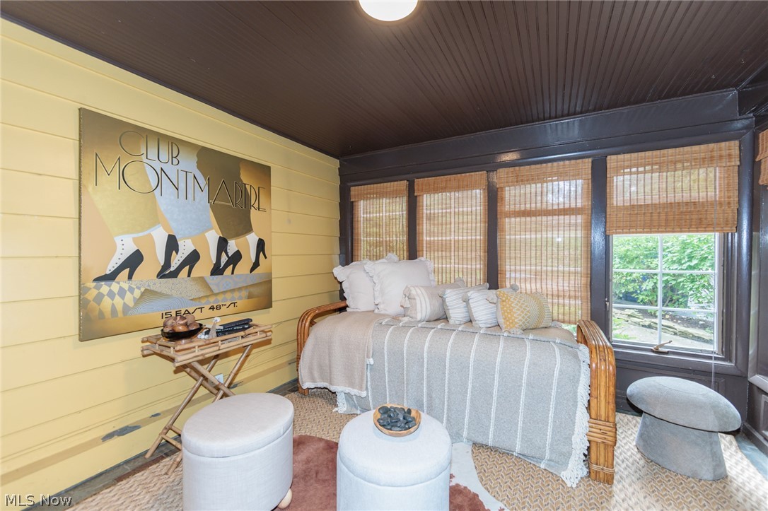 2643 Kerwick Road University Heights OH 44118