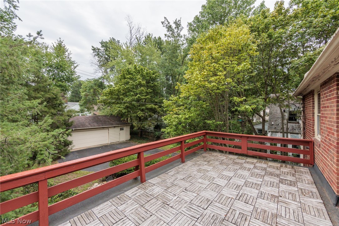 2643 Kerwick Road University Heights OH 44118