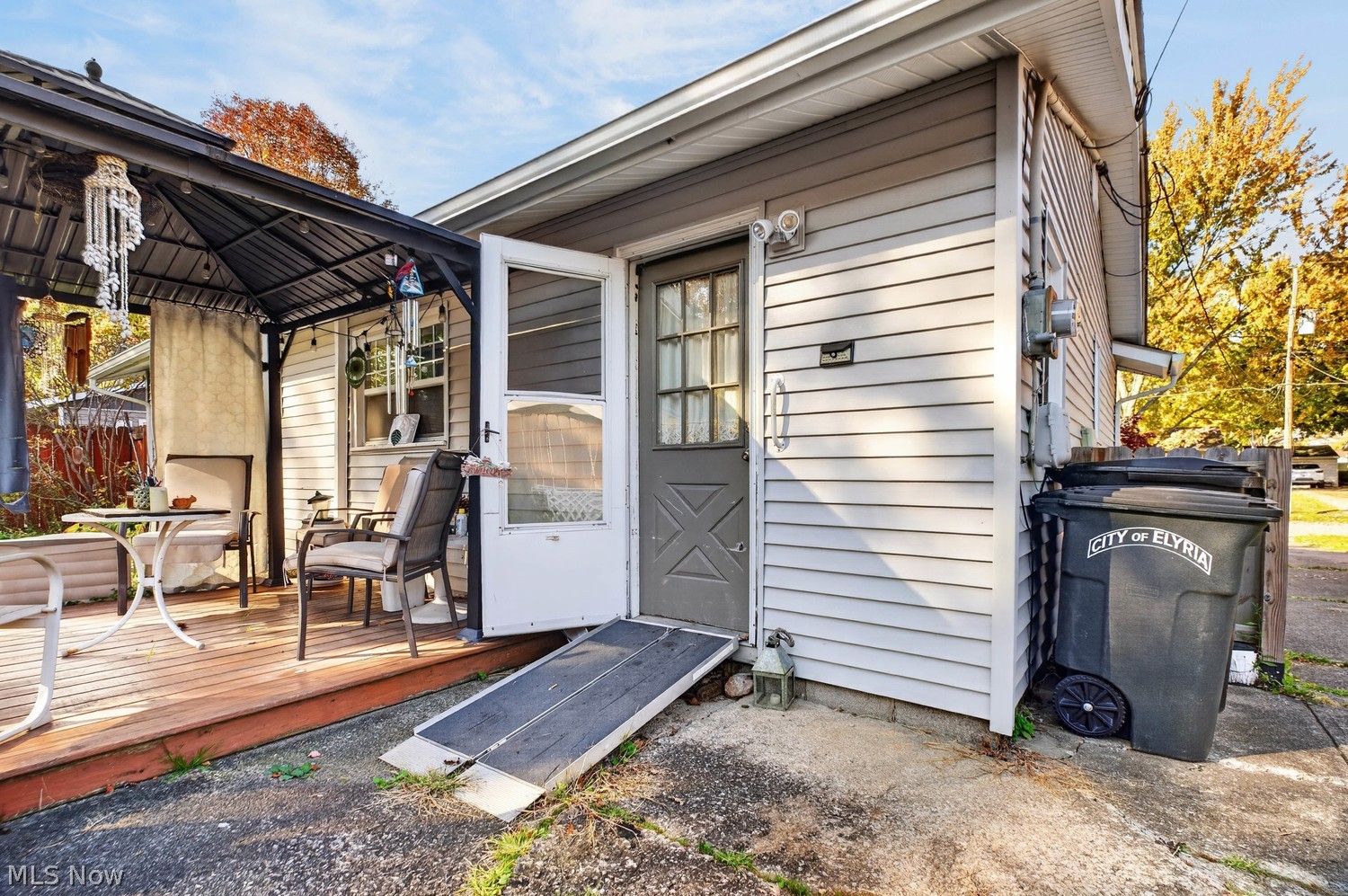 709 Denison Avenue Elyria OH 44035