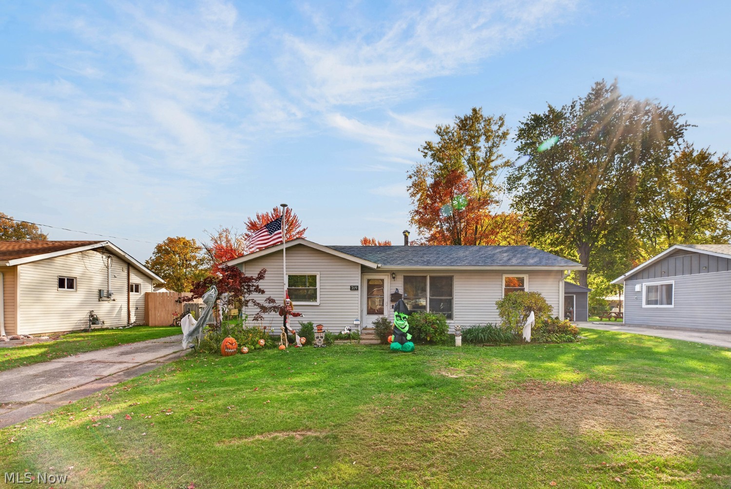 709 Denison Avenue Elyria OH 44035